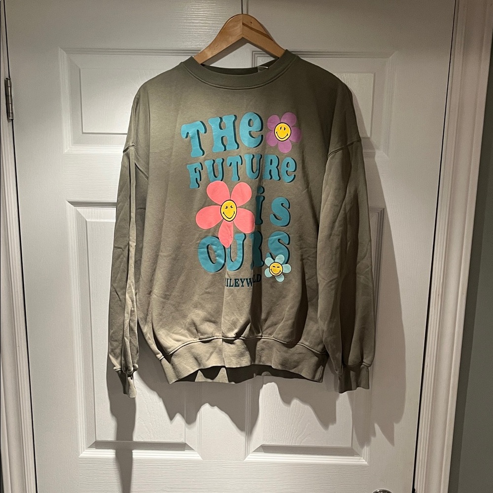 H&M Olive Green Sweatshirt with Colorful Flower Design